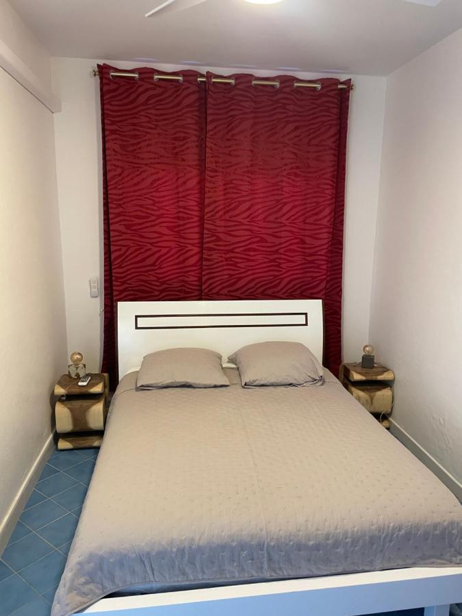 Ferienwohnung Orchidees Le Gosier  Exterior foto